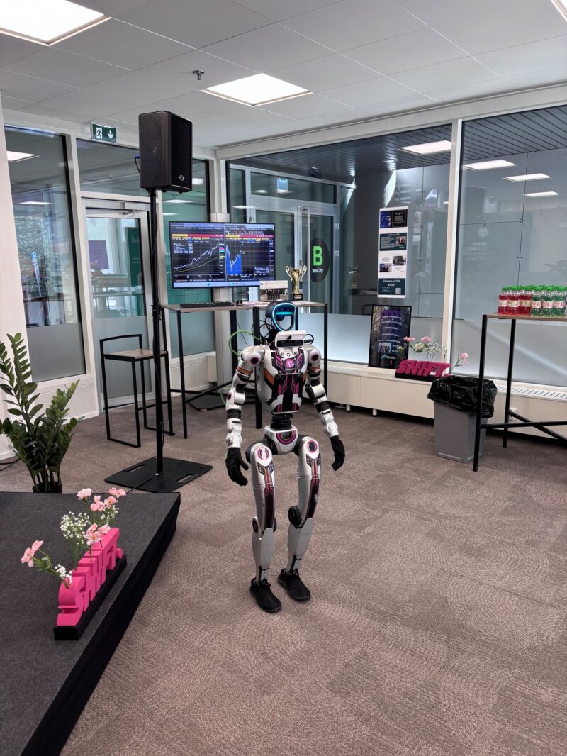 Picture of TSE @ SHIFT, humanoid Arska in from out the Bloomberg terminal